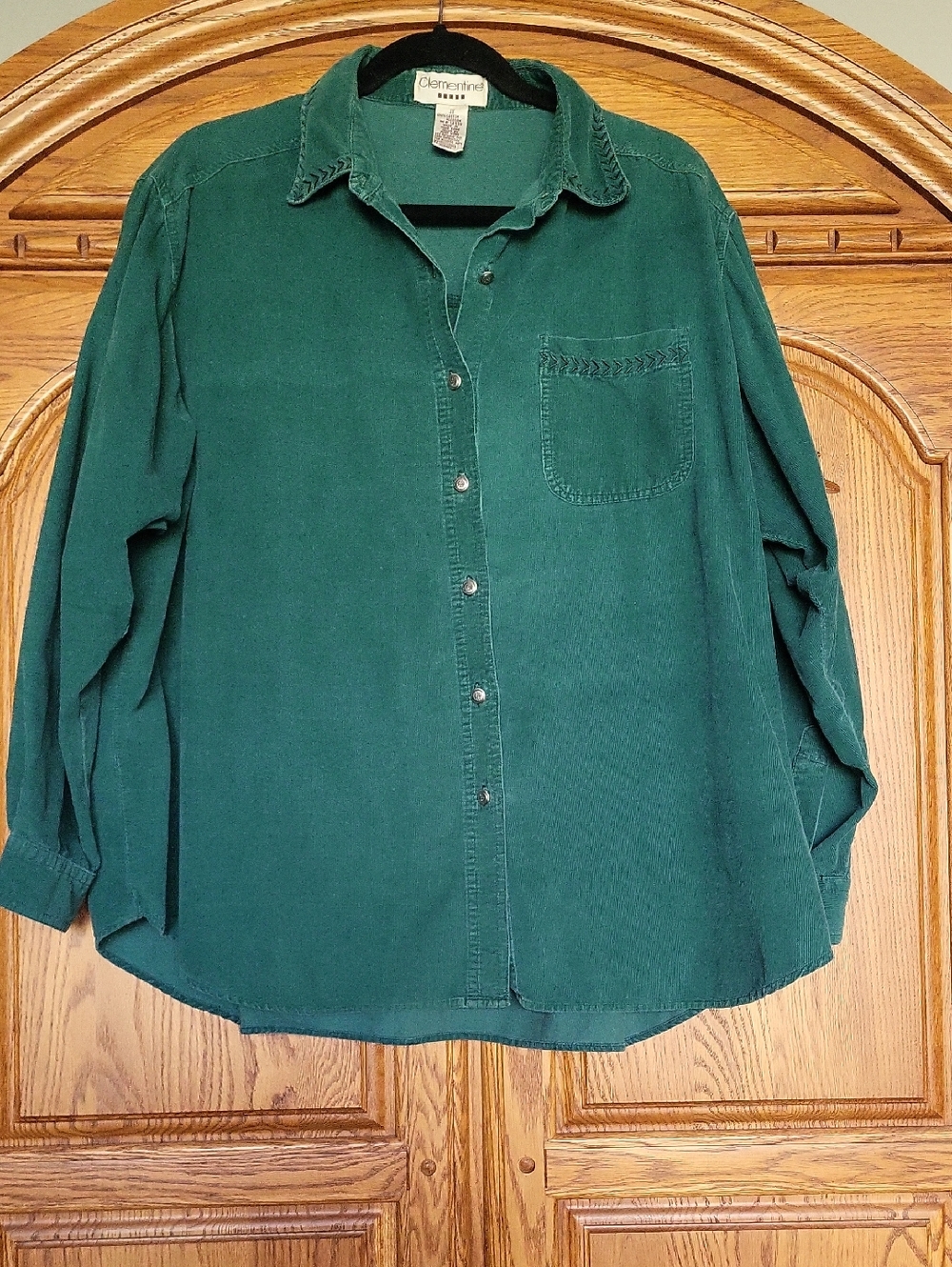 Vintage Women's Emerald Button-Down Shirt